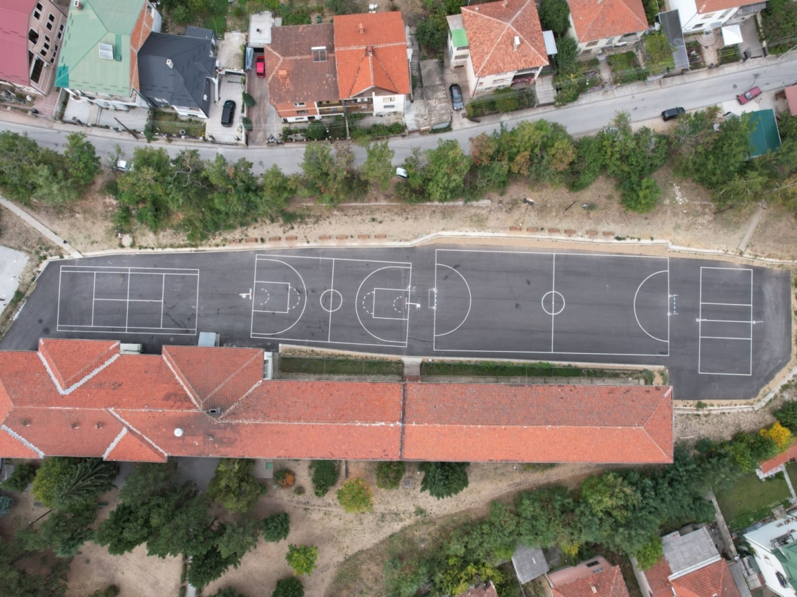 Реконструкција на спортски терен во училишен двор на ОУ Тодор Ангелески